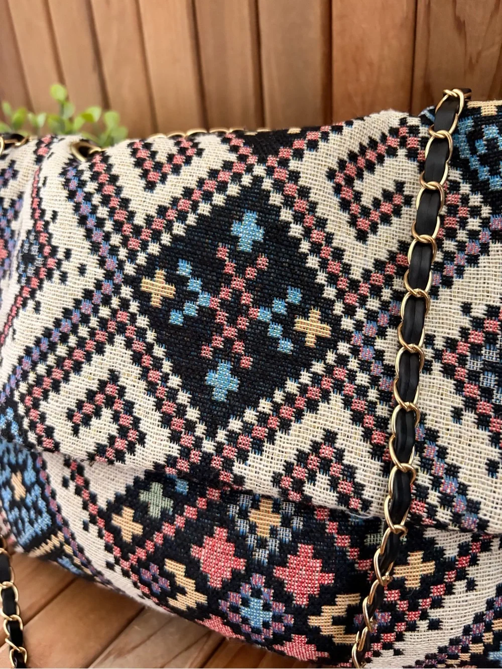 Boho Tapestry Crossbody and Convertible Shoulder Purse in Woven Geometric Print - Picture 6 of 10